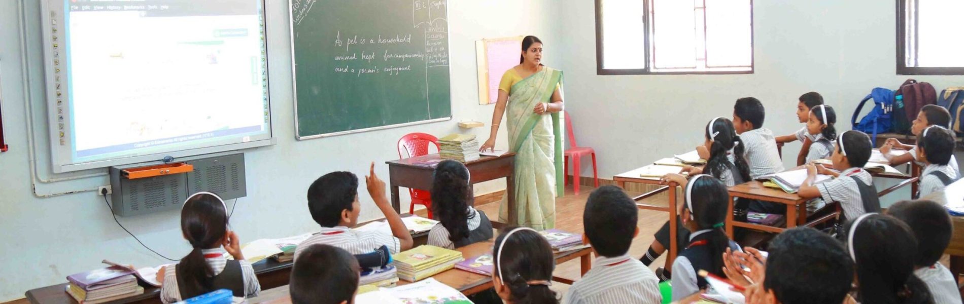 smart-classroom-solutions-1.jpg
